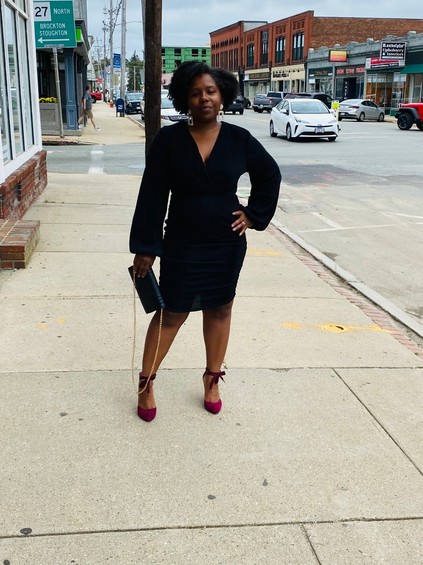 Side Ruched Black Dress